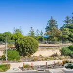 Rent 2 bedroom apartment in South Fremantle