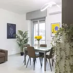 Rent 1 bedroom apartment of 65 m² in milan