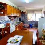 Rent 4 bedroom house of 150 m² in Peniche