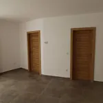 Rent 3 bedroom apartment of 60 m² in Nyíregyháza