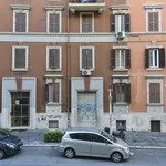 Rent 3 bedroom apartment in Rome