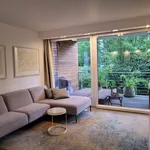 Rent 1 bedroom apartment of 88 m² in Dusseldorf