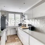 Appartement de 89 m² avec 5 chambre(s) en location à BRON