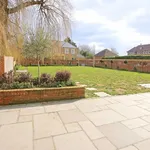 Rent 7 bedroom house in East Of England