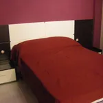 Rent a room in Madrid']