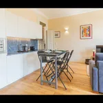 Rent 1 bedroom apartment of 70 m² in Porto