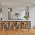 Rent 1 bedroom apartment in Williamsburg