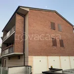 Affitto 3 camera appartamento di 80 m² in Sissa Trecasali