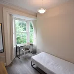 Rent 5 bedroom flat in Durham