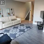 Rent 3 bedroom apartment in Toronto (Milliken)