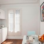 Studio of 323 m² in Paris