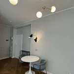 Rent 1 bedroom apartment of 50 m² in milan