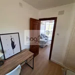 Rent 4 bedroom apartment of 85 m² in  Sevilla