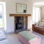 Rent 4 bedroom house in Newmarket