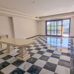 Alquilo 2 dormitorio apartamento de 280 m² en Marbella