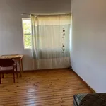 Rent 1 bedroom apartment in Johannesburg