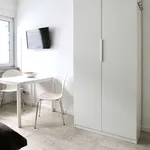 Rent 1 bedroom apartment of 26 m² in Cologne