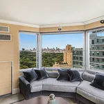 Rent 2 bedroom apartment of 96 m² in New York