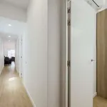 Rent 3 bedroom apartment of 77 m² in barcelona