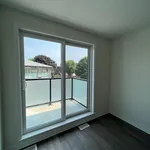 Rent 3 bedroom apartment in Toronto (Eglinton East)