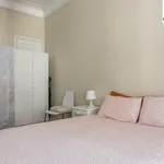 Rent 7 bedroom apartment in Lisbon