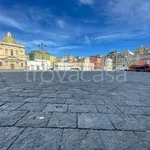 Rent 2 bedroom apartment of 40 m² in Napoli