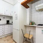 Rent 8 bedroom apartment of 150 m² in madrid