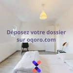 Appartement de 16 m² avec 5 chambre(s) en location à Roubaix