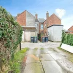 Rent 2 bedroom house in East Midlands