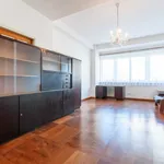 Pronajměte si 5 ložnic/e byt o rozloze 134 m² v Prague