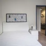 Rent a room in lisbon