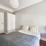 Rent a room in lisbon