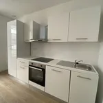 Appartement de 478 m² avec 2 chambre(s) en location à Uzel