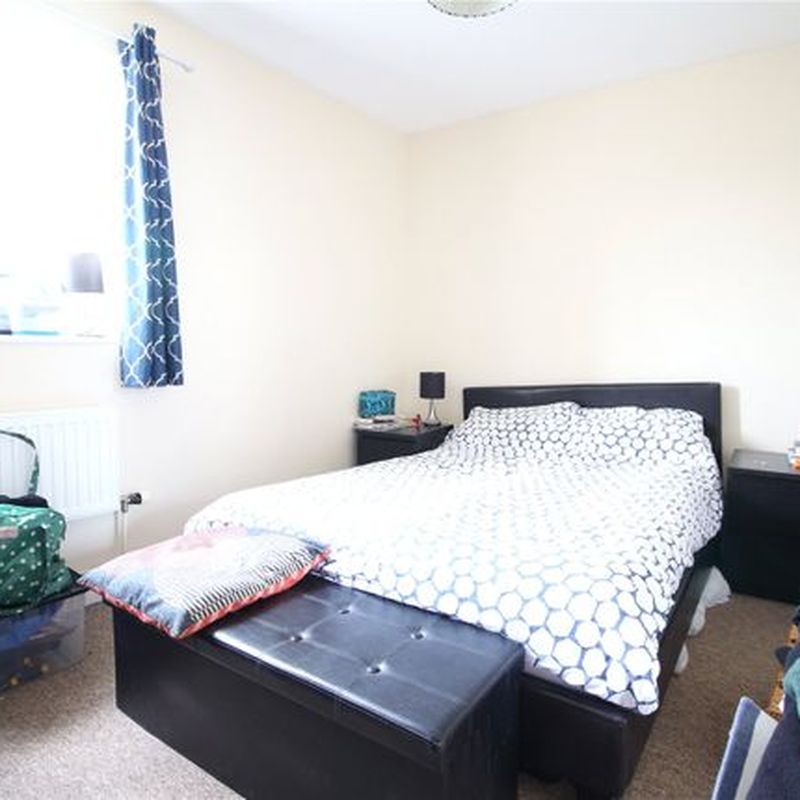 Flat to rent in Cricklade Street, Cirencester GL7
