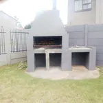 Rent 2 bedroom apartment in Benoni