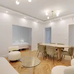 Appartement de 969 m² avec 3 chambre(s) en location à Paris