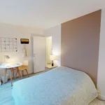 Louez une chambre de 77 m² à Paris