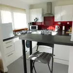 Rent 2 bedroom apartment in Renfrewshire