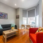 Rent 2 bedroom apartment of 732 m² in London