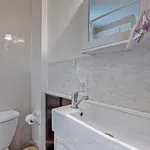 Rent 1 bedroom apartment of 29 m² in Toronto (Mount Pleasant East)