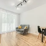 Rent 3 bedroom apartment of 51 m² in Łódź