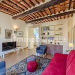 Rent 4 bedroom apartment of 233 m² in Lucca