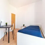 Rent a room in lisbon