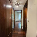 Rent 5 bedroom apartment of 200 m² in Milan