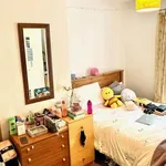 Rent 6 bedroom flat in South East England