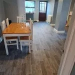 Rent 7 bedroom house in East Midlands