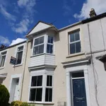 Rent 6 bedroom house in Wales