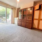 Rent 3 bedroom house in South East England