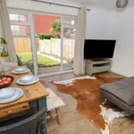 Rent 2 bedroom house in Chichester