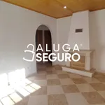 Rent 4 bedroom apartment of 110 m² in Lisbon